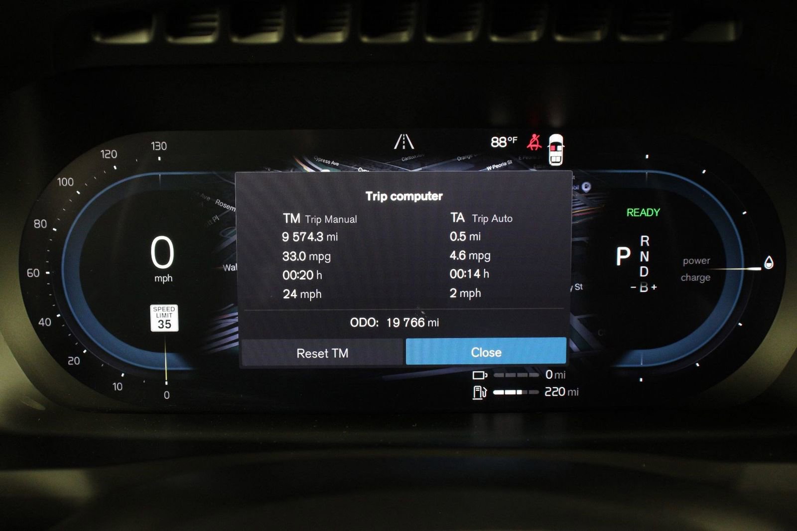 Used 2023 Volvo XC90 T8 Ultimate image 12