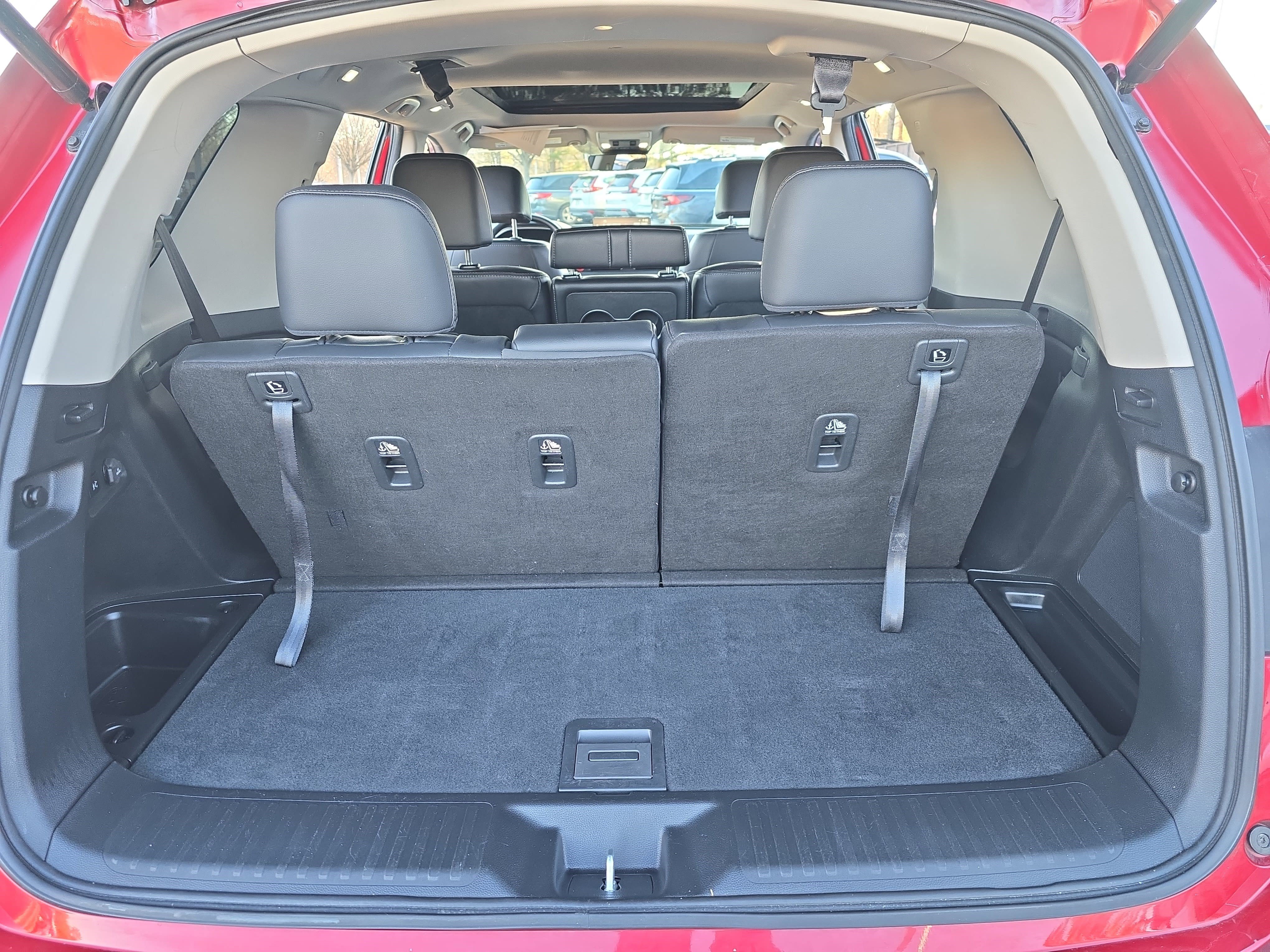 Used 2024 Honda Pilot Touring image 14