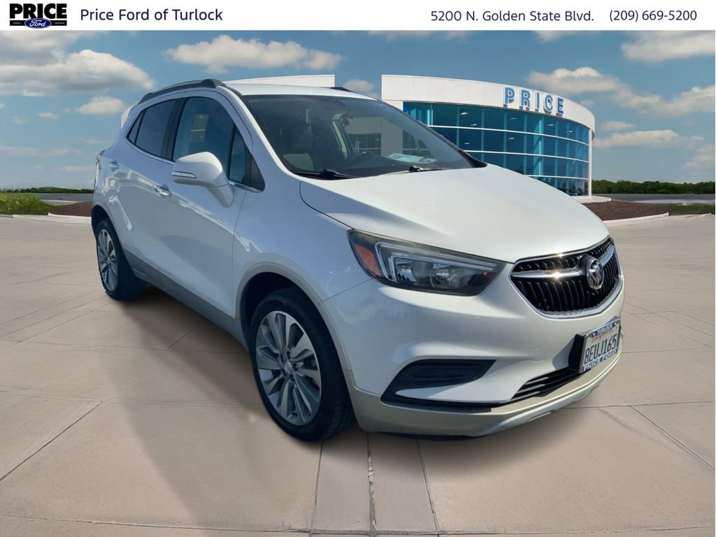 Used 2018 Buick Encore Preferred image 3