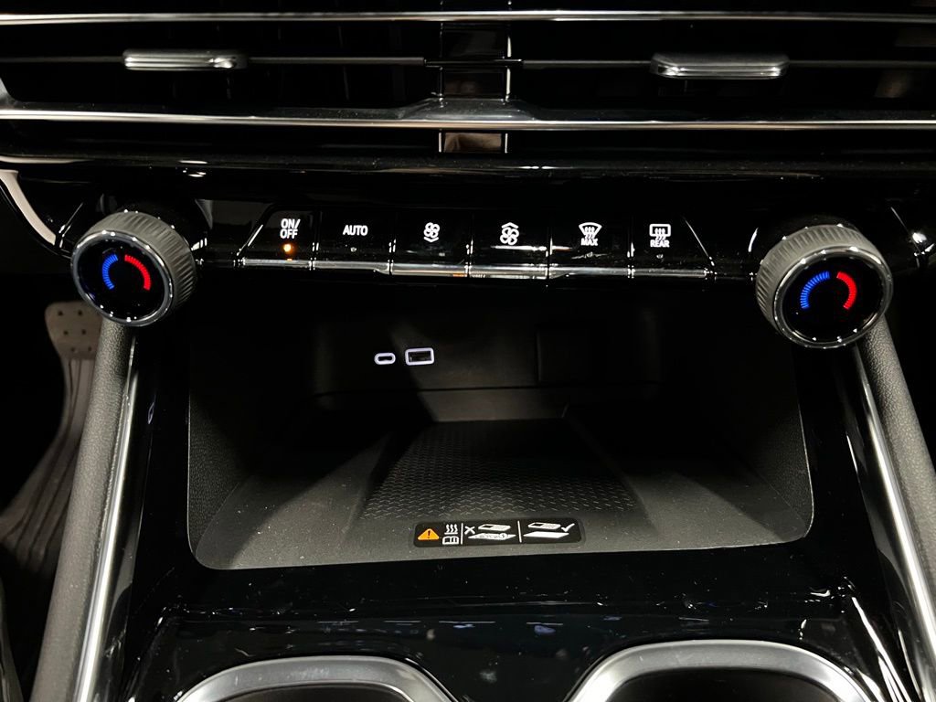 New 2026 Chevrolet Traverse RS w/ LPO, Illumination Package image 27