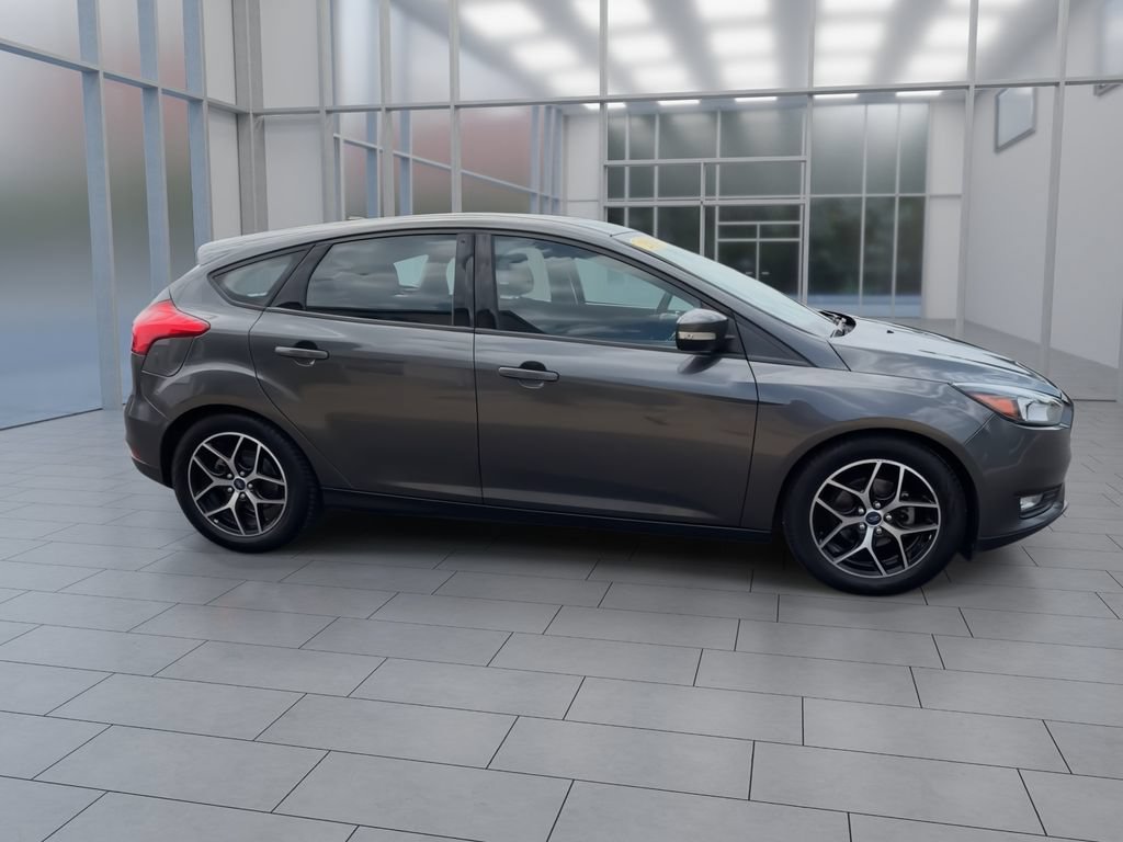 Used 2018 Ford Focus SEL FWD image 9