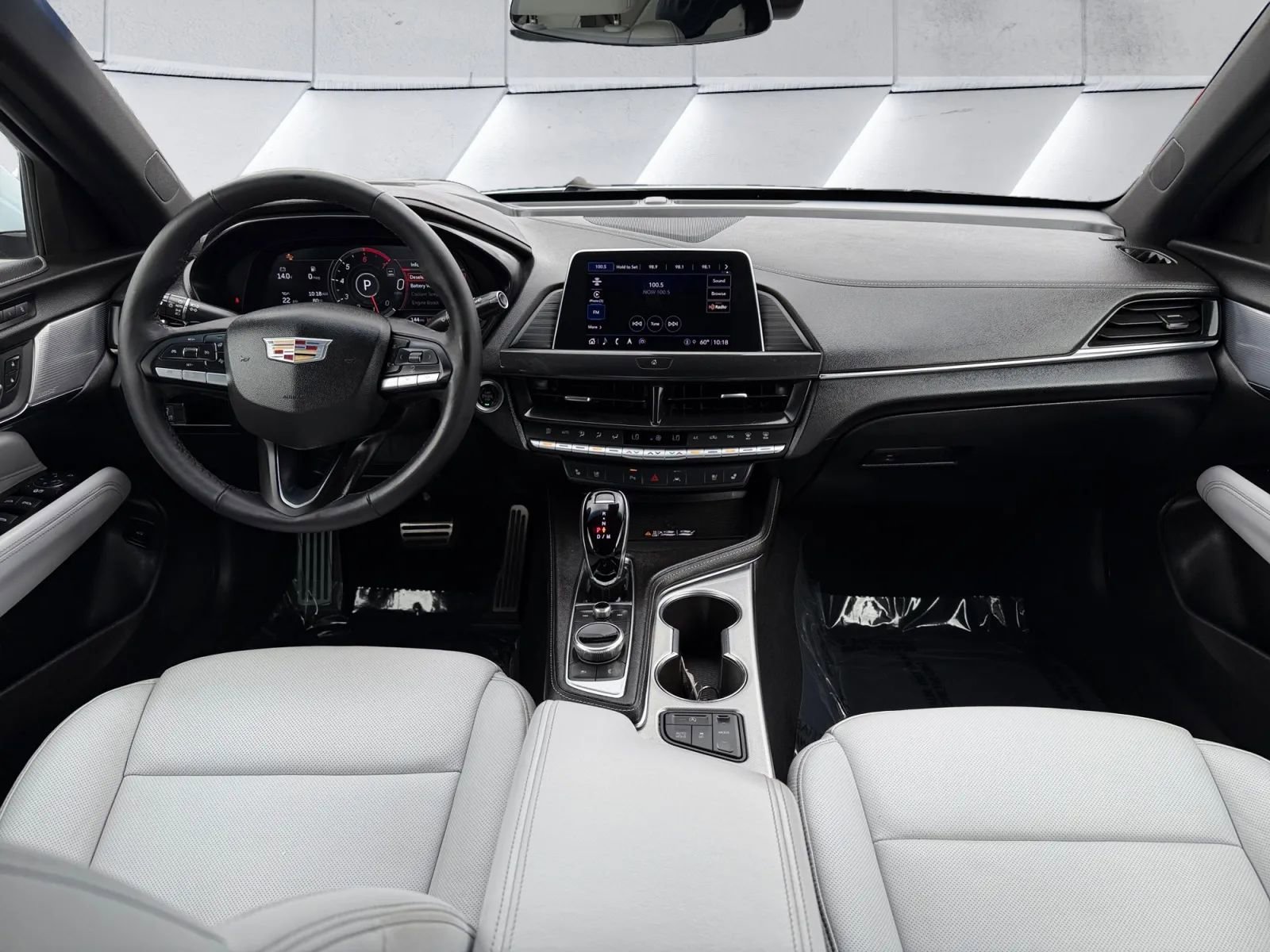Used 2022 Cadillac CT4 Premium Luxury RWD image 10