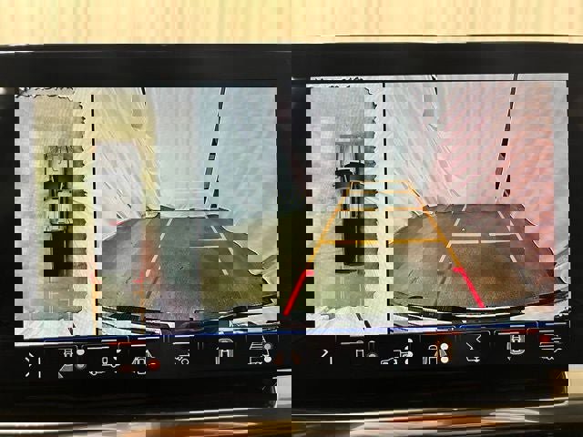 New 2025 GMC Sierra 3500 SLT image 11