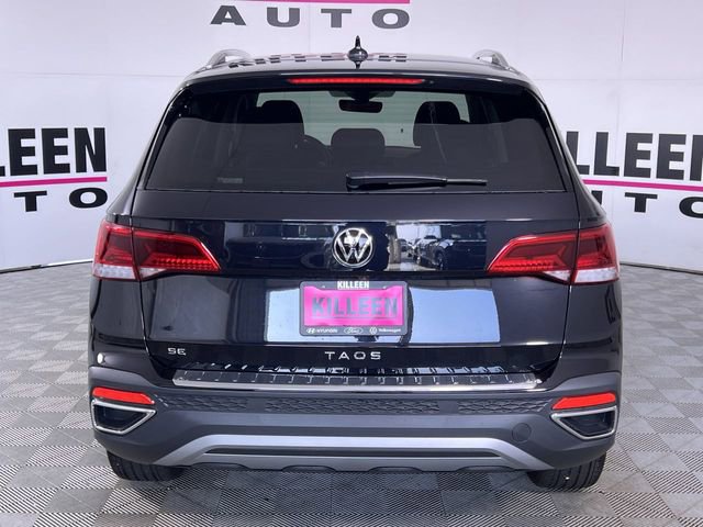 Used 2024 Volkswagen Taos SE image 6