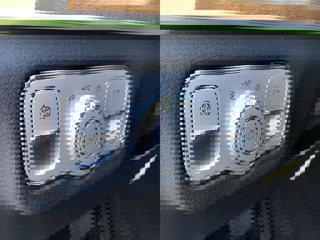 Certified 2024 Mercedes-Benz GLS 450 4MATIC image 14