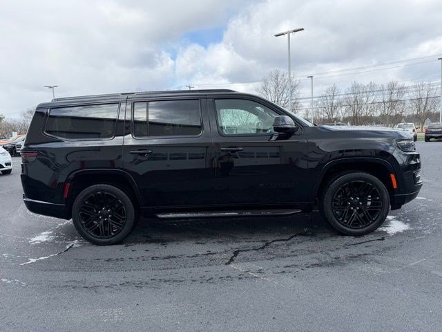 Used 2022 Jeep Wagoneer Series III image 8