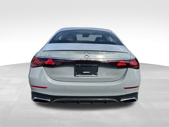 Used 2026 Mercedes-Benz E 350 4MATIC Sedan image 5