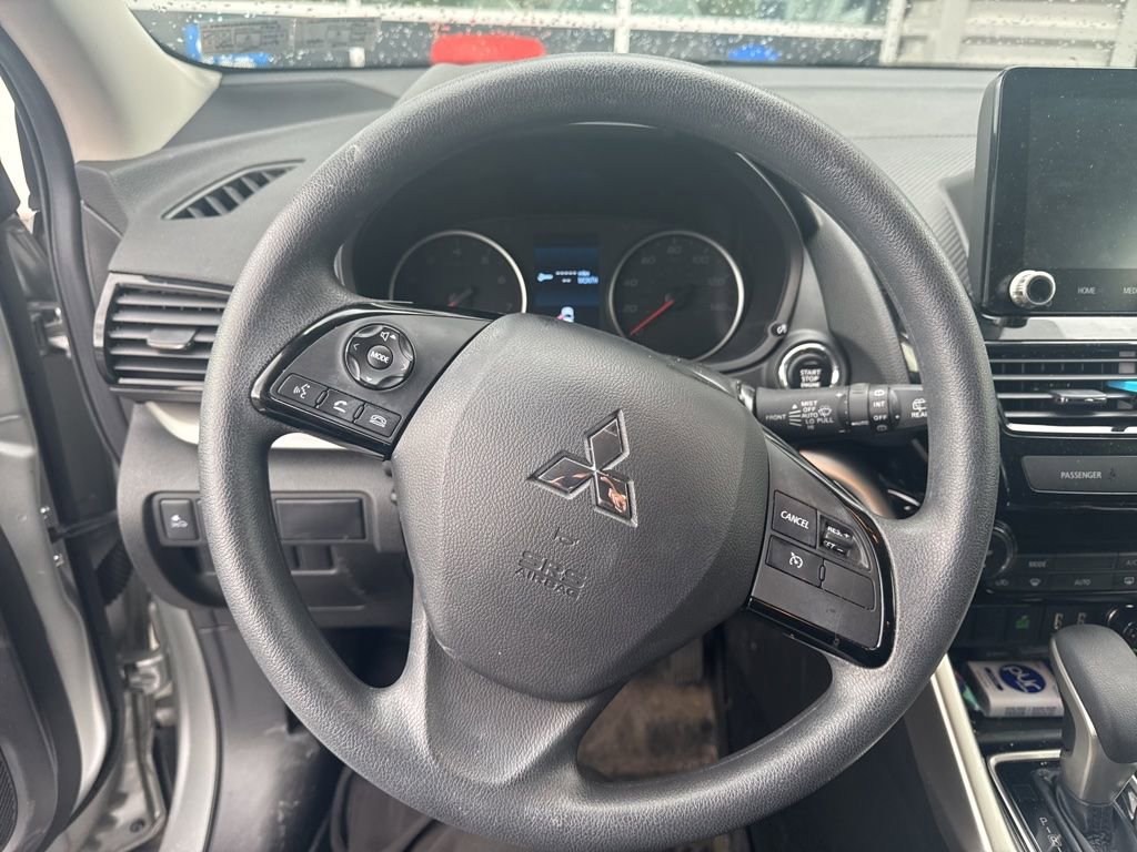 Used 2025 Mitsubishi Eclipse Cross LE AWD/4WD image 13