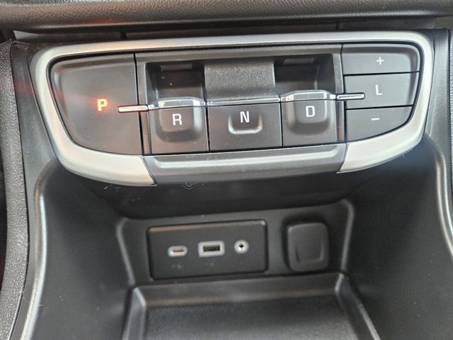 Used 2022 GMC Terrain SLE w/ Driver Convenience Package image 32