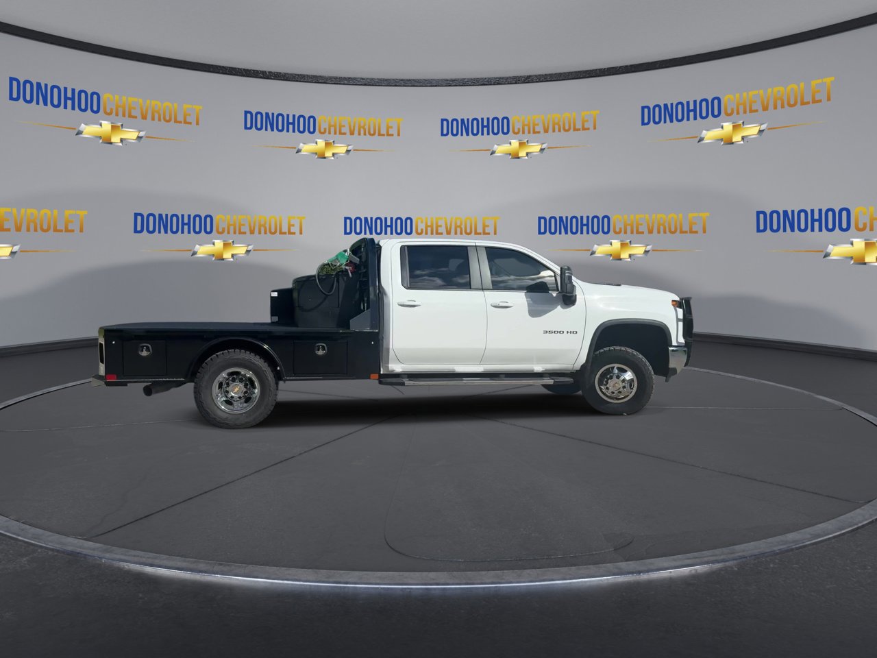 New 2025 Chevrolet Silverado 3500 LT w/ Convenience Package image 9
