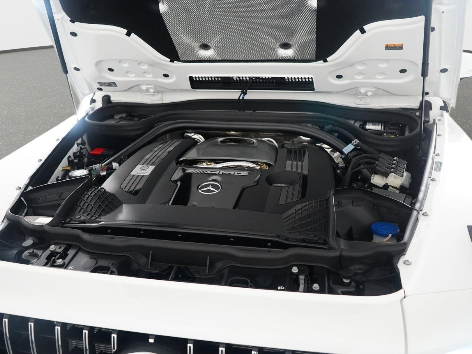 Used 2025 Mercedes-Benz G 63 AMG 4MATIC image 36