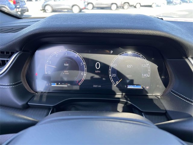 Certified 2025 Jeep Grand Cherokee Laredo X w/ Luxury Tech Group I image 16