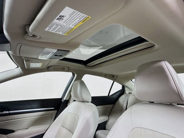 Certified 2022 Nissan Altima 2.5 SV w/ SV Premium Package image 22