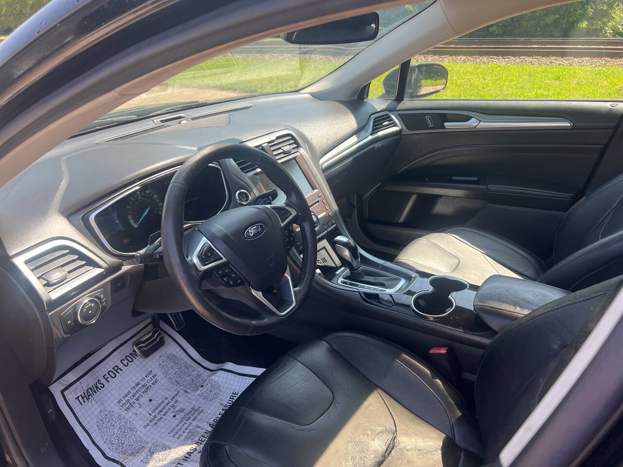 Used 2016 Ford Fusion Titanium image 3