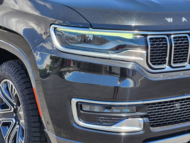 Used 2022 Jeep Wagoneer Series III AWD/4WD image 9
