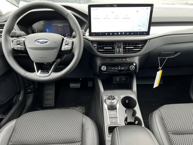 New 2024 Ford Escape SE image 2