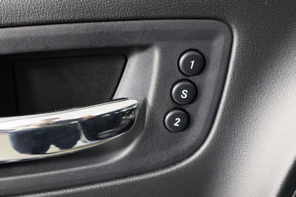 Used 2021 Dodge Charger SRT Hellcat image 23