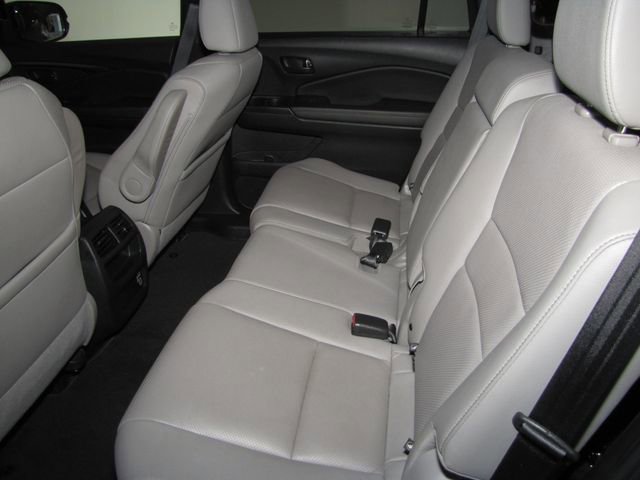 Certified 2023 Honda Passport EX-L image 13