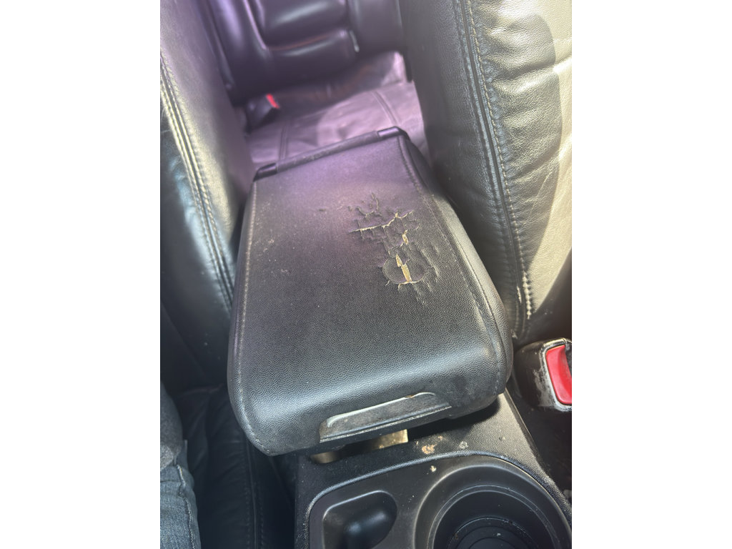 Used 2004 Cadillac CTS 3.6 w/ Preferred Equipment Group RWD image 16