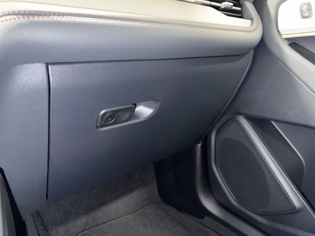 New 2026 Ford Explorer Active w/ Active Comfort Package image 28