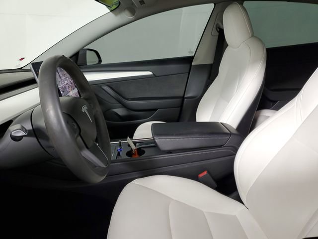 Used 2021 Tesla Model 3 Standard Range Plus image 21