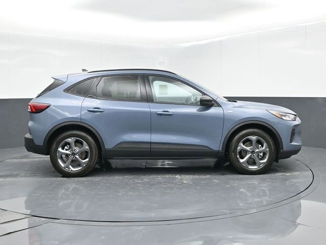 New 2025 Ford Escape ST-Line w/ Equipment Group 301A image 9