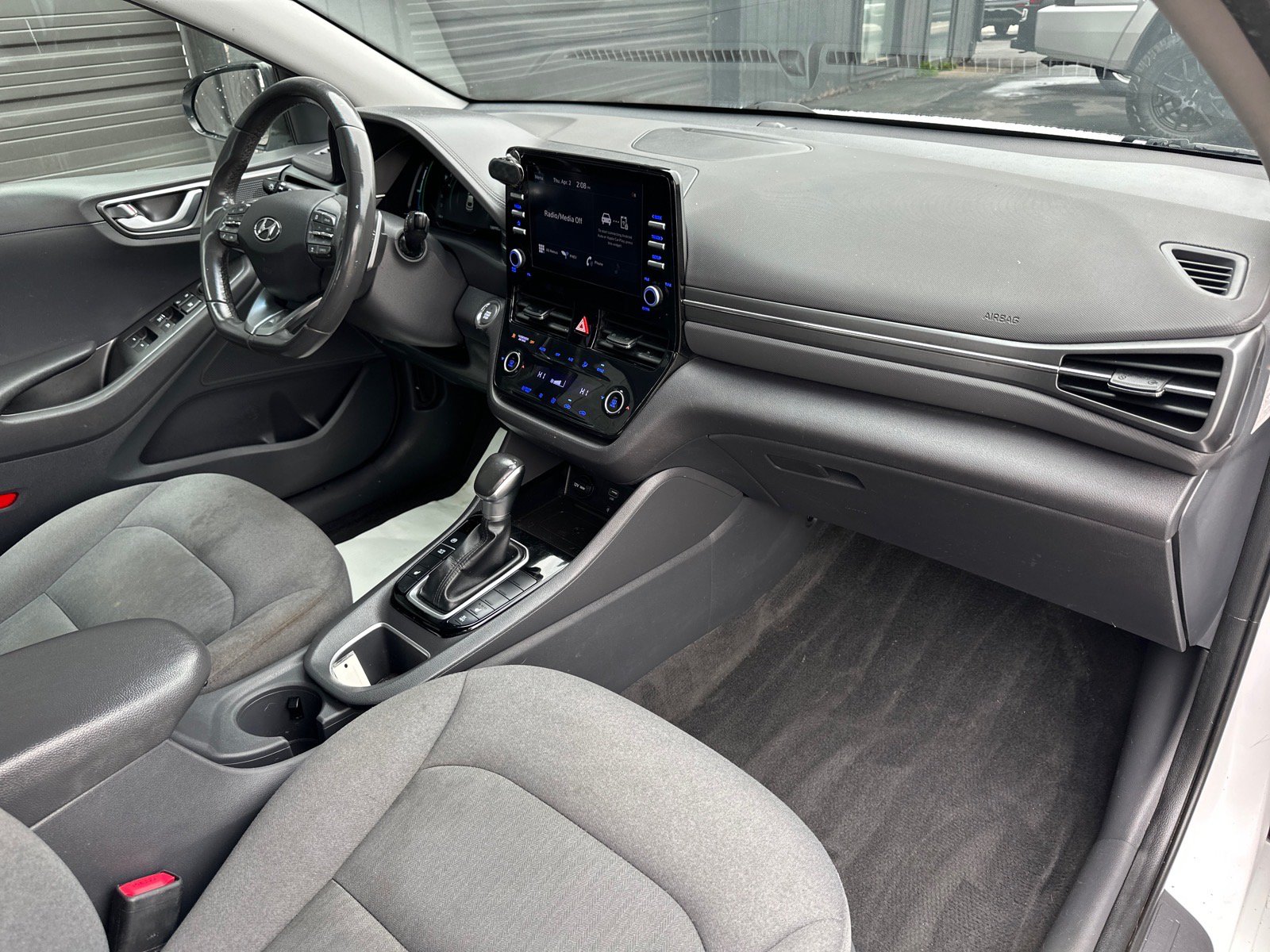 Used 2021 Hyundai Ioniq SEL FWD image 20