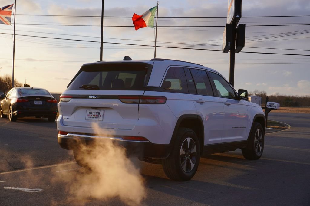 Used 2022 Jeep Grand Cherokee Limited 4xe image 7