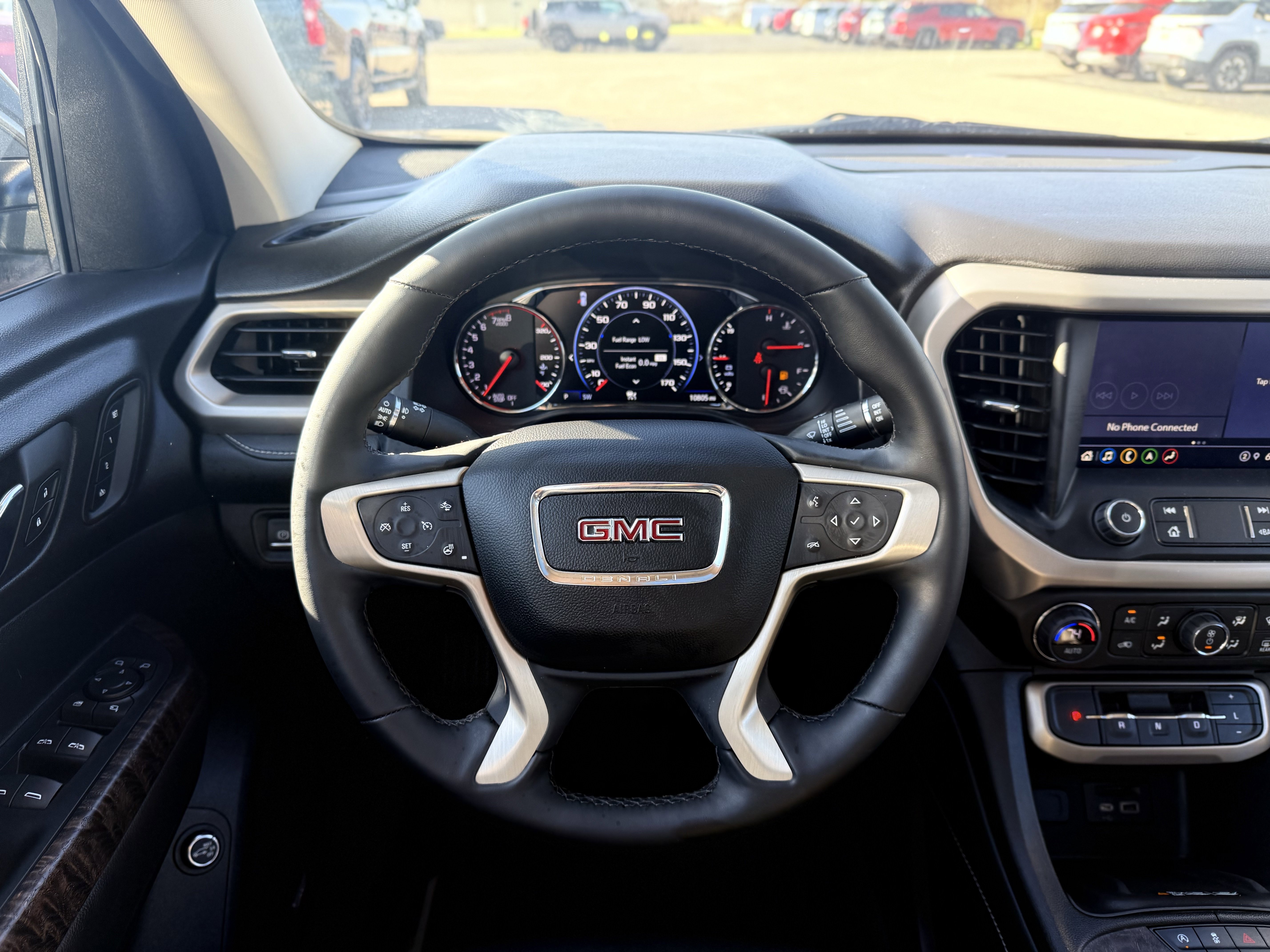 Certified 2023 GMC Acadia Denali w/ Denali Ultimate Package image 17