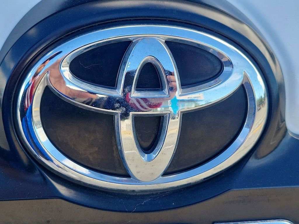 Used 2020 Toyota 4Runner TRD Off-Road Premium w/ Moonroof Package AWD/4WD image 38