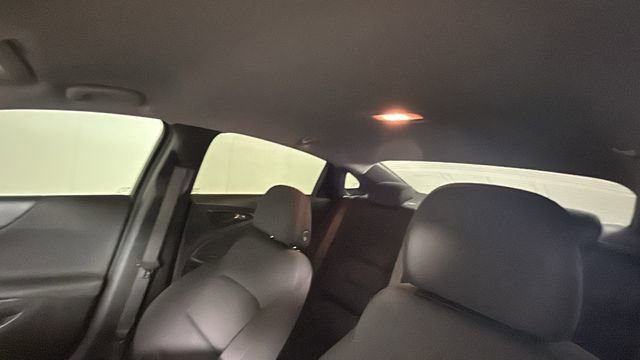 Used 2021 Chevrolet Malibu RS FWD image 13