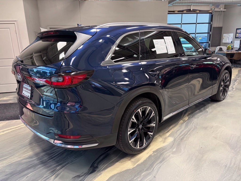 Used 2024 MAZDA CX-90 Plug-In Hybrid w/ Premium Plus AWD/4WD image 36