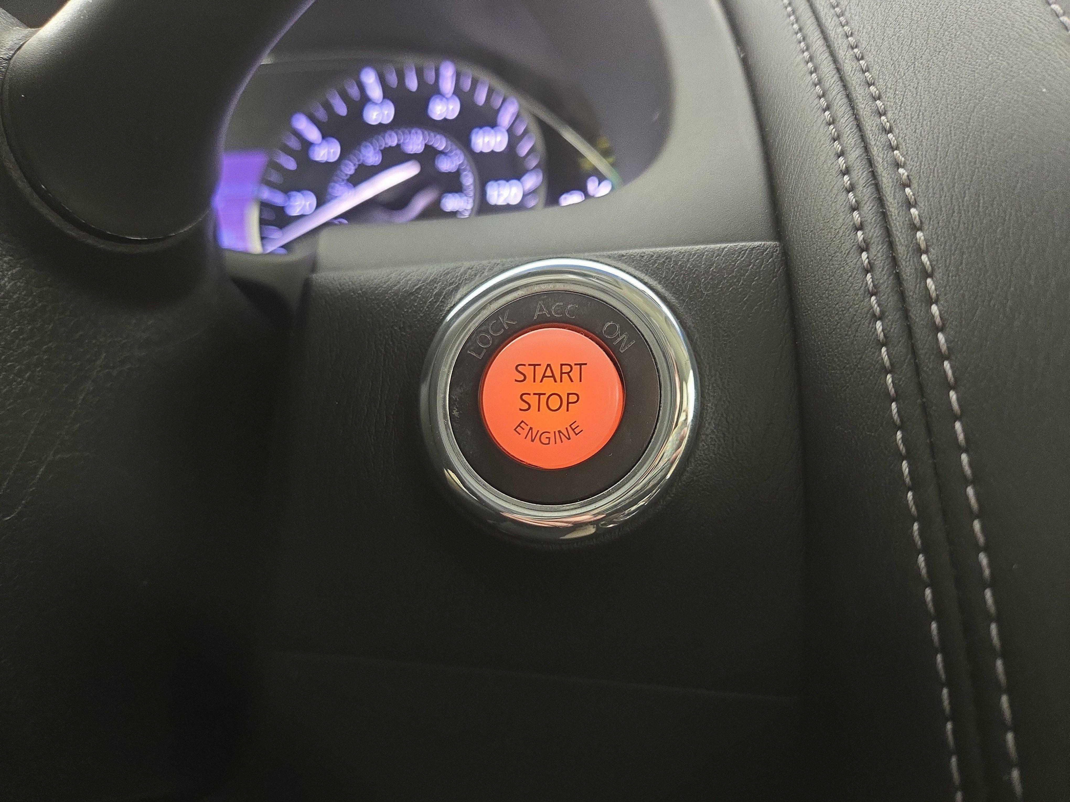 Used 2017 Nissan Armada SL w/ Interior Lighting Package image 26