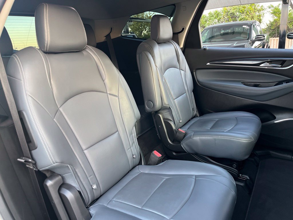 Used 2018 Buick Enclave Premium FWD image 32