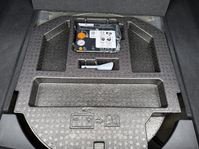 Used 2021 Acura TLX w/ Technology Package image 27