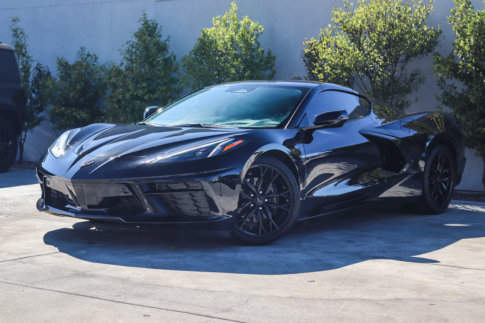 Used 2025 Chevrolet Corvette Stingray Preferred Cpe w/ 2LT RWD image 1
