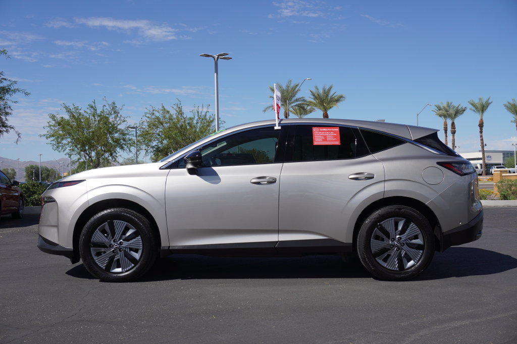 Certified 2025 Nissan Murano SL AWD/4WD image 2