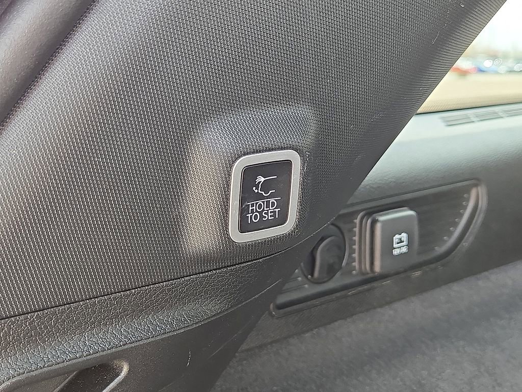 Used 2023 Jeep Grand Cherokee Trailhawk w/ Advanced Protech Group II image 16