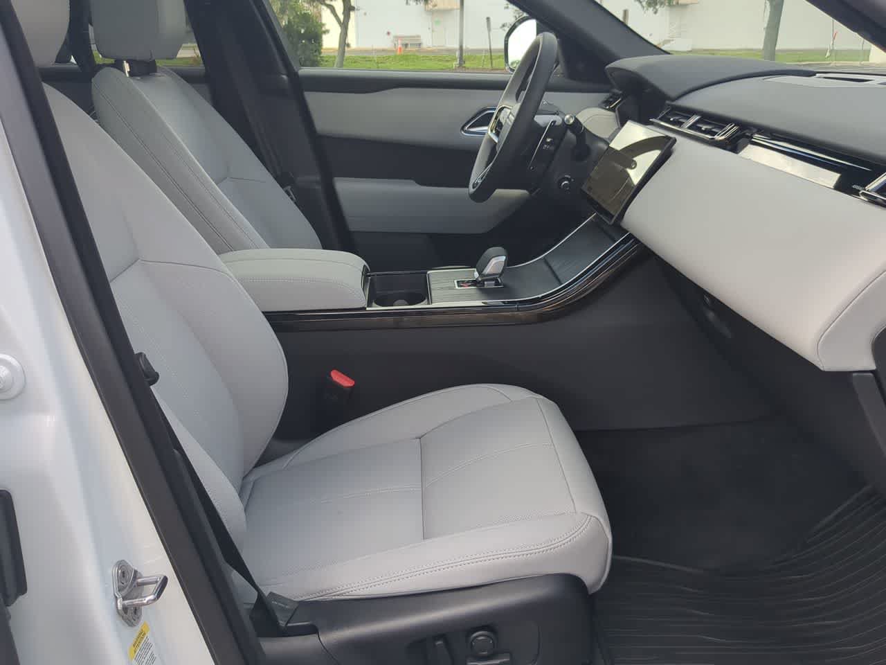 New 2026 Land Rover Range Rover Velar S AWD/4WD image 20