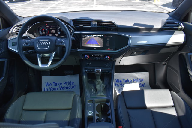 Used 2025 Audi Q3 2.0T Premium w/ Convenience Package AWD/4WD image 23