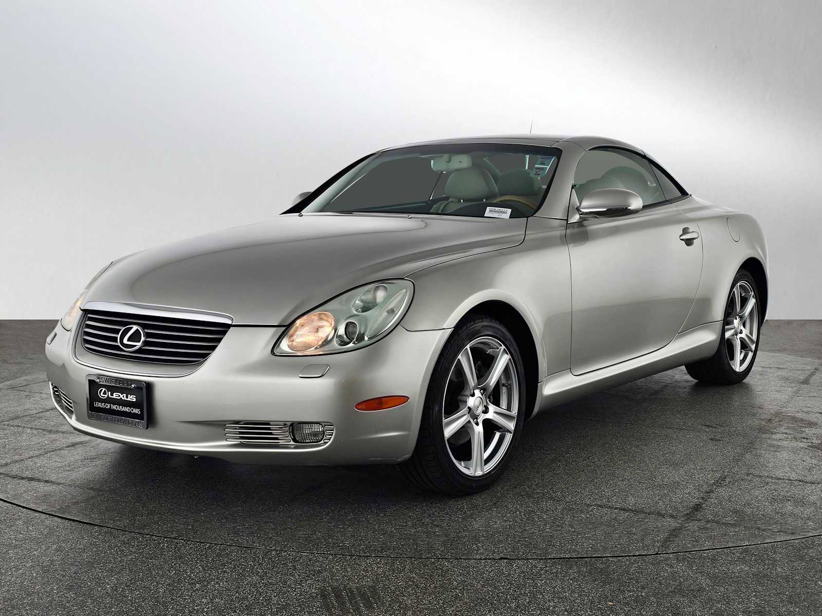 Used 2005 Lexus SC 430 Convertible image 7