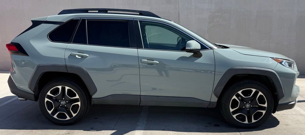 Used 2019 Toyota RAV4 Adventure w/ Advanced Technology Package AWD/4WD image 5