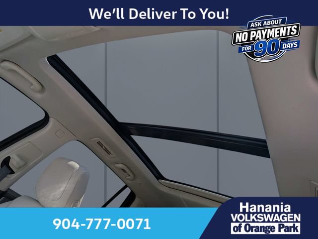 Used 2024 Cadillac XT6 Premium Luxury w/ Technology Package AWD/4WD image 24