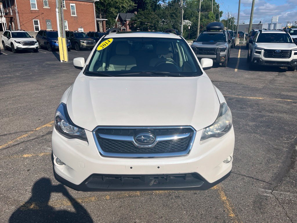 Used 2014 Subaru Crosstrek 2.0i Premium w/ Moonroof Package AWD/4WD image 9