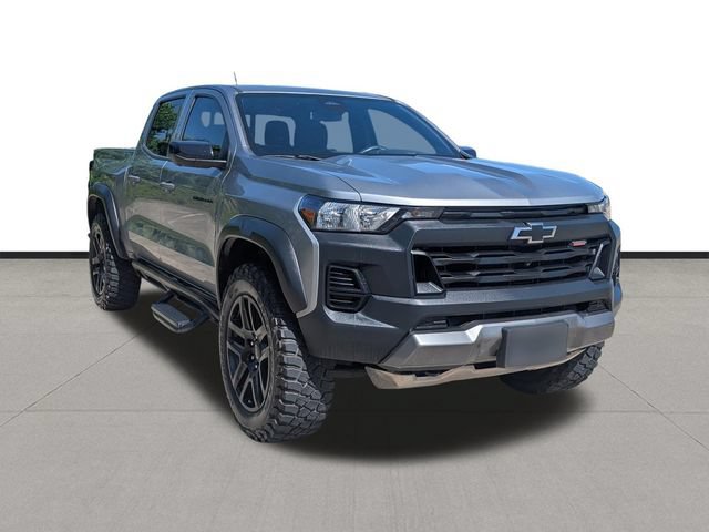 Used 2023 Chevrolet Colorado Trail Boss w/ LPO, Skid Plate Package AWD/4WD image 3