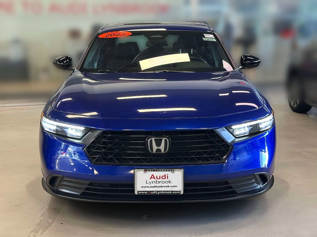 Used 2023 Honda Accord Sport image 2