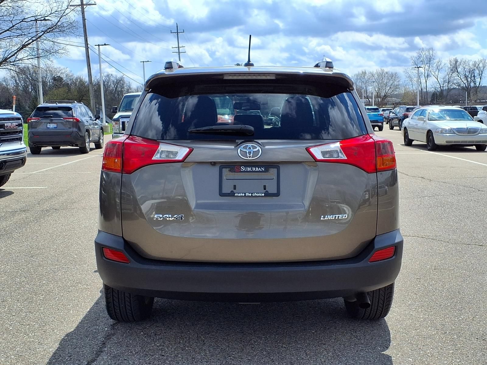Used 2014 Toyota RAV4 Limited w/ Technology Package FWD image 6