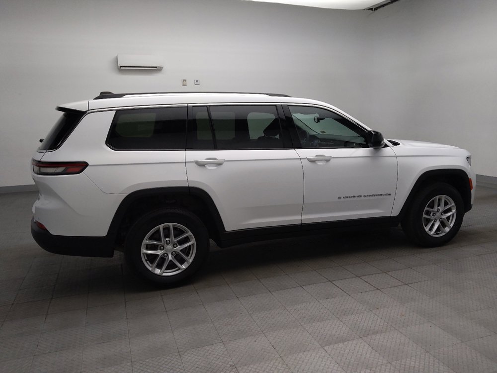 Used 2023 Jeep Grand Cherokee L Laredo AWD/4WD image 10