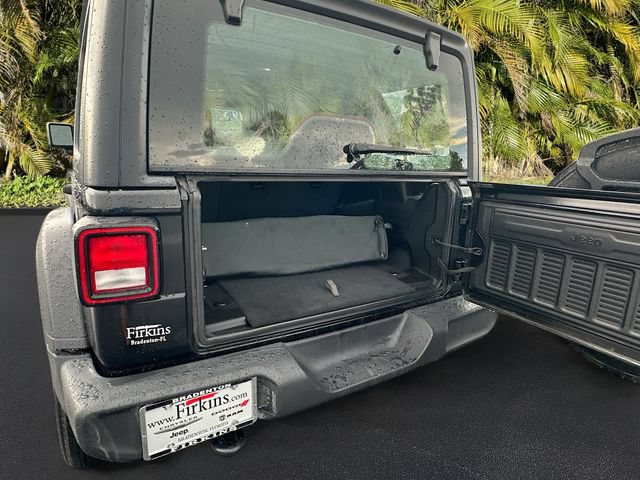 Used 2019 Jeep Wrangler Unlimited Sport AWD/4WD image 24