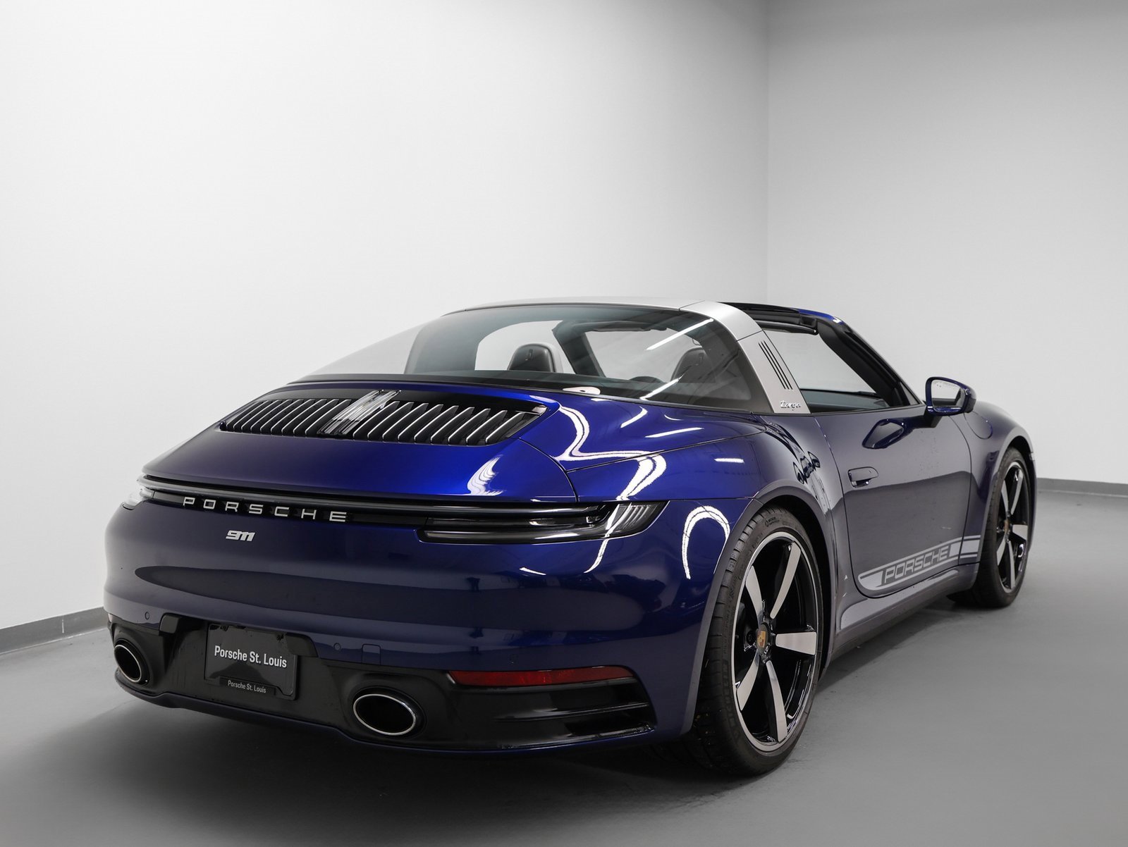 Used 2024 Porsche 911 Targa 4 image 13